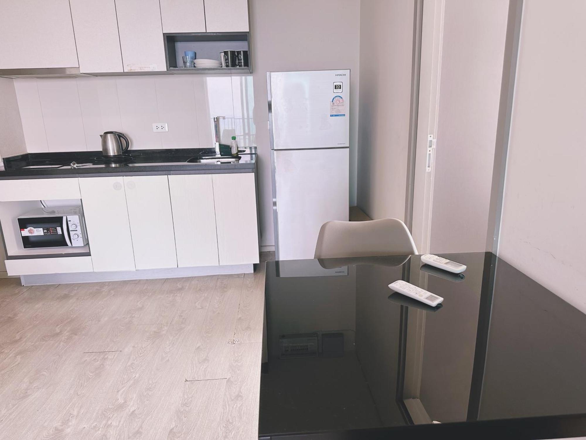 Apartemen The Base Near Festival *